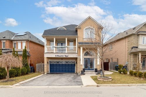 12 Homeview Rd, Brampton, ON, L6P2L9 | Card Image