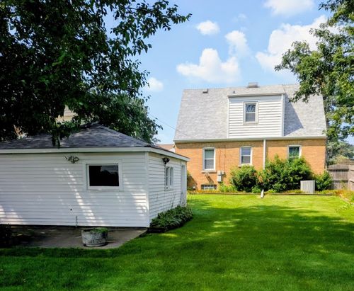 1451 Speechley Boulevard, Berkeley, IL, 60163 | Card Image