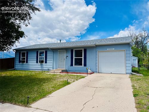 2590 Faulkner Dr, Colorado Springs, CO, 80916-2821 | Card Image