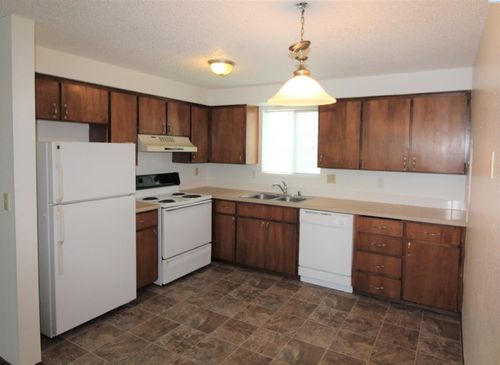 a-31 N 46th Ave, West Richland, WA, 99353-6109 | Card Image