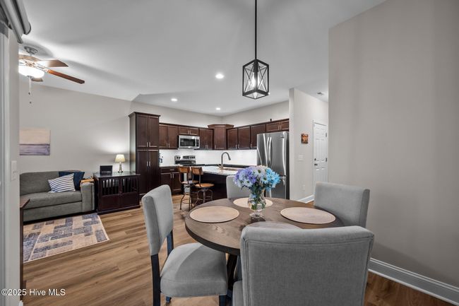 323 S Stingray Ln, Townhouse with 3 bedrooms, 3 bathrooms and 1 parking in Sneads Ferry NC | Image 15