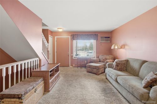 6-25126 Franklin Terrace Franklin Terrace, South Lyon, MI, 48178 | Card Image