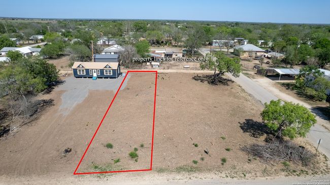 808 Austin St, Home with 0 bedrooms, 0 bathrooms and null parking in Sabinal TX | Image 19
