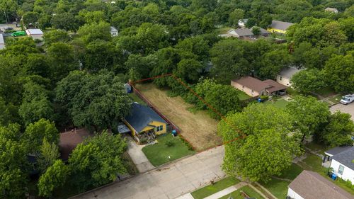 820 W Day Street, Denison, TX, 75020 | Card Image