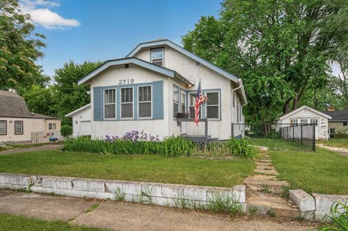 2719 16th Ave E, North Saint Paul, MN, 55109-2343 | Card Image