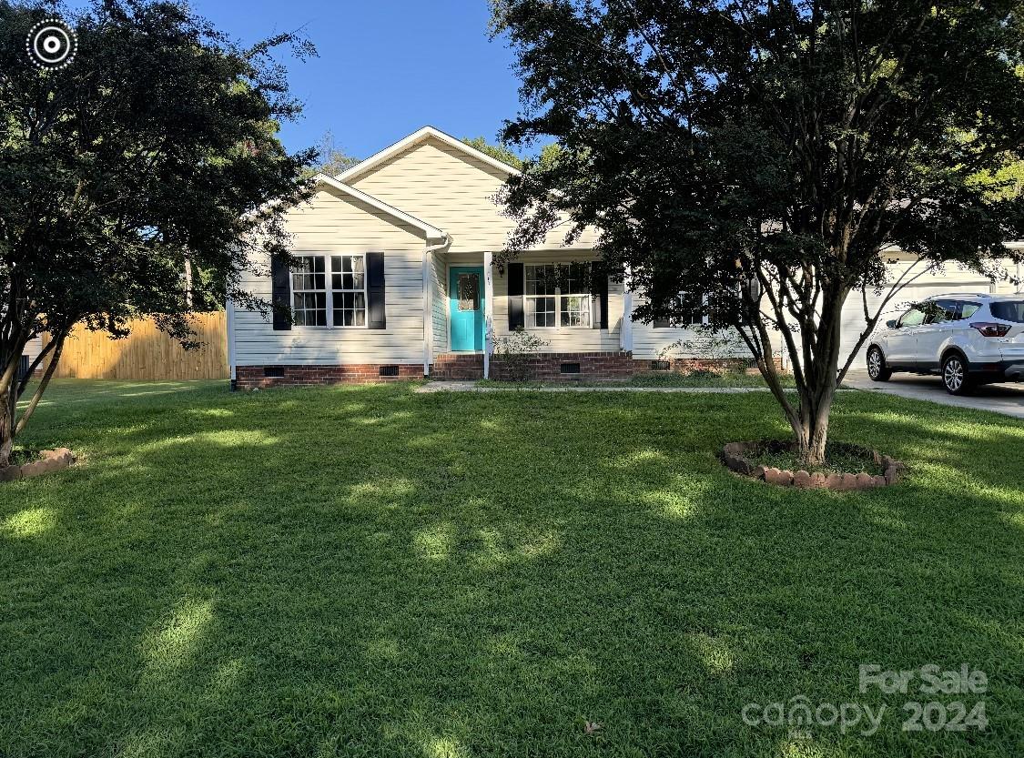 Charles St, Rockwell, NC 28138