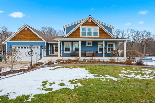 4216 Nicholson Rd, Fowlerville, MI, 48836-9225 | Card Image