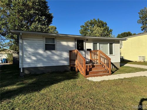 2345 Paul Ave, Granite City, IL, 62040-2521 | Card Image