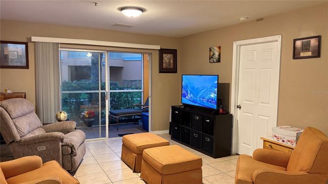 APT-7109 - 5471 Vineland Rd, Condo with 3 bedrooms, 2 bathrooms and null parking in ORLANDO FL | Image 12
