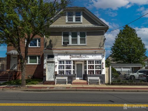 apt-1-228 Washington Ave, Carteret, NJ, 07008-2741 | Card Image