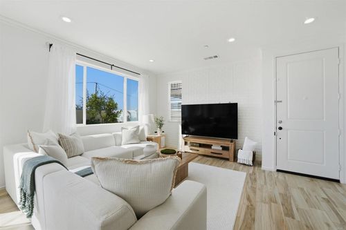 5425 San Robert, San Diego, CA, 92154 | Card Image