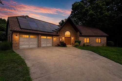 310 Bayview Ct, Danville, IL, 61832-1058 | Card Image