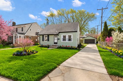 9131 W Mount Vernon Ave, Milwaukee, WI, 53226-4543 | Card Image