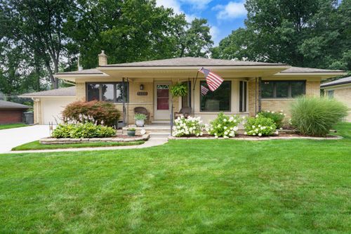 53333 Aulgur Dr, Shelby Twp, MI, 48316-2207 | Card Image