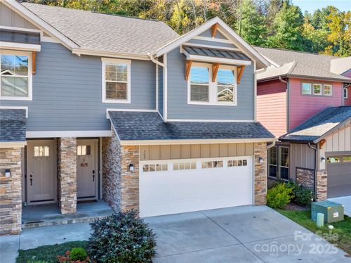 509 Sweet Birch Park Ln, Black Mountain, NC, 28711-0530 | Card Image