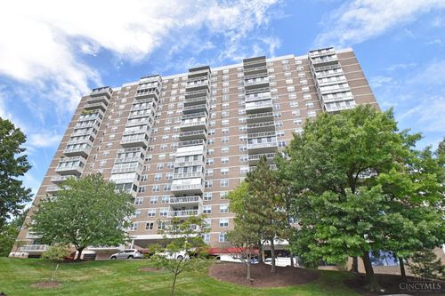 2444 Madison Rd, Cincinnati, OH, 45208-1256 | Card Image