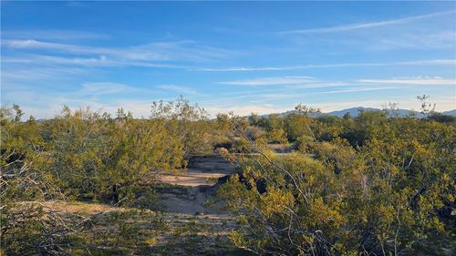 207-11-016 W Lawton Road, Yucca, AZ, 86438 | Card Image