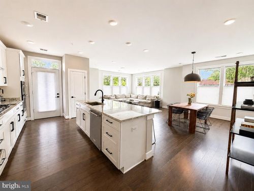 208-11200 Reston Station Blvd, RESTON, VA, 20190-5454 | Card Image