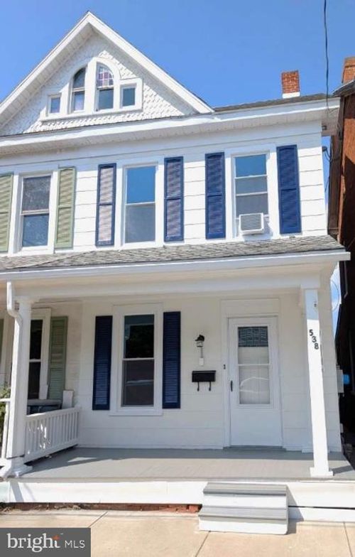 538 Baer Ave, HANOVER, PA, 17331-2703 | Card Image