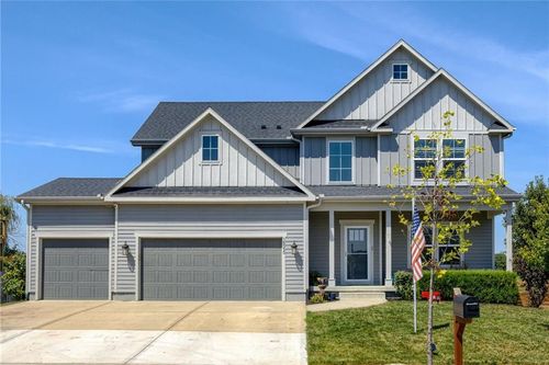 16550 S Lyons St, Gardner, KS, 66030-7802 | Card Image