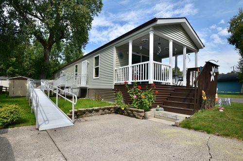 lot-500-500 2nd St Ne, Milaca, MN, 56353-1622 | Card Image