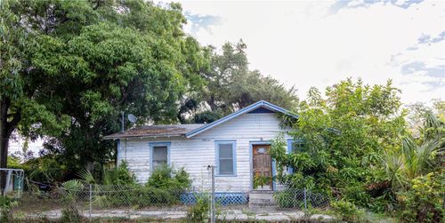 1139 Harveys Ln, CLEARWATER, FL, 33756-2158 | Card Image