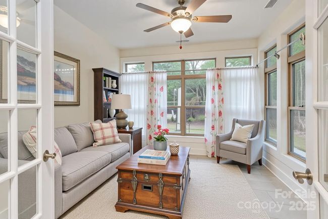 Sunroom with Virtual Staging | Image 17
