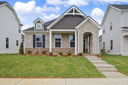 1106 Codah Dr, Mount Juliet, TN, 37122-2752 | Card Image