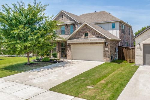 10009 Callan Ln, Fort Worth, TX, 76131-2479 | Card Image