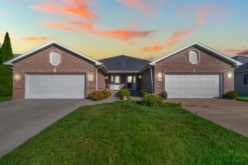 10845 Park St, Crown Point, IN, 46307 | Card Image