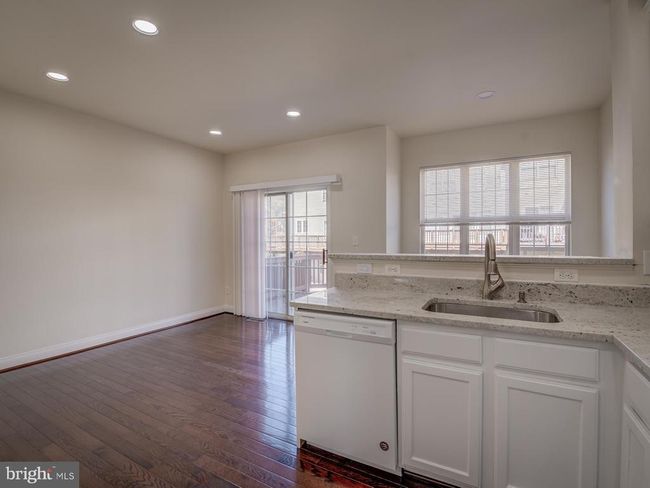 13510 Turquoise Ln, Townhouse with 4 bedrooms, 4 bathrooms and null parking in HERNDON VA | Image 22
