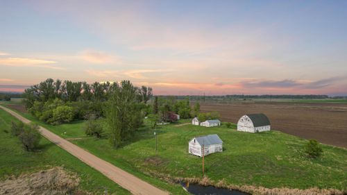 2325 148 Avenue Se, Erie, ND, 58029 | Card Image