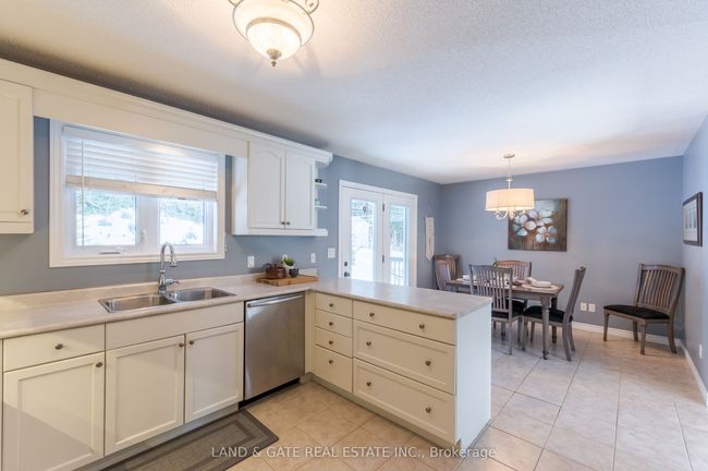 137 Abbey Lane, House other with 5 bedrooms, 3 bathrooms and 4 parking in Grafton ON | Image 15