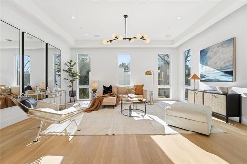 3-105 Laidlaw Ave, Jersey City, NJ, 07306-2105 | Card Image