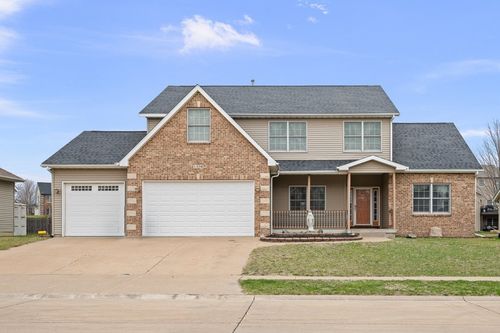 1338 W 61st St, Davenport, IA, 52806-3764 | Card Image
