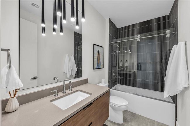 Third Bathroom | Image 17