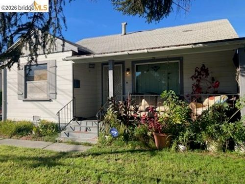 462 Springs Rd, Vallejo, CA, 94590 | Card Image