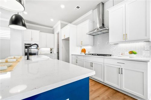 1562 Harvest Park Ln, Suwanee, GA, 30024-5618 | Card Image