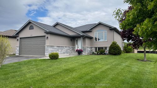 17 Pier Dr, Brighton, ON, K0K1H0 | Card Image