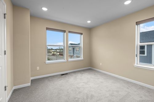 849 Canterbury Trail Dr, Rochester Hills, MI, 48309 | Card Image