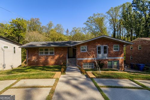 995 Fleetwood Cir Sw, Atlanta, GA, 30311-2500 | Card Image