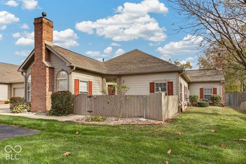 827 Gazebo Way, Greenwood, IN, 46142-5677 | Card Image