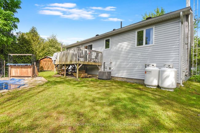 46 Graham Lake Rd, House other with 4 bedrooms, 2 bathrooms and 6 parking in Front Yonge ON | Image 7