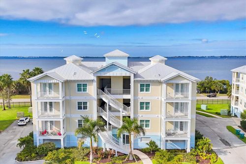 201-3439 79th Street Cir W, BRADENTON, FL, 34209-3518 | Card Image