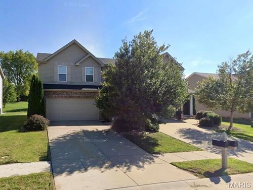 124 Shiloh Ridge Dr, Shiloh, IL, 62221-2709 | Card Image