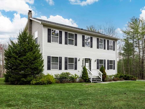 20 John Peter Dr, Acra, NY, 12405-1163 | Card Image