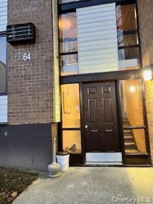 unit-64g-3 Hook Rd, Poughkeepsie, NY, 12601-7311 | Card Image