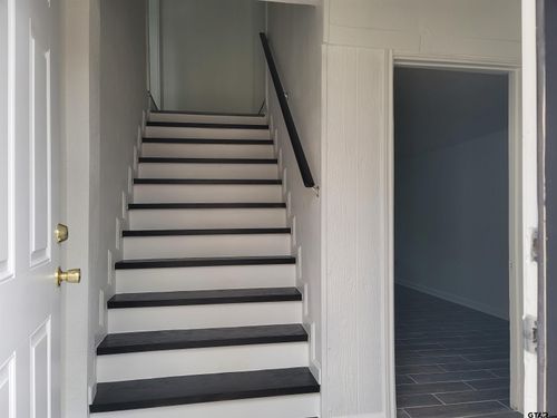 apt-1-1320 W Oakwood St, Tyler, TX, 75702-5051 | Card Image