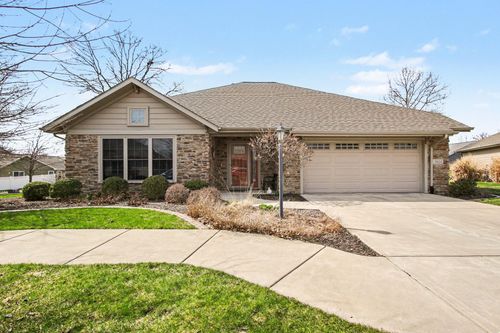 3801 Westbridge Dr, Valparaiso, IN, 46383-7156 | Card Image