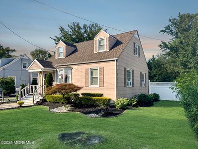 25 New Brunswick Avenue, House other with 3 bedrooms, 1 bathrooms and null parking in Matawan NJ | Image 3